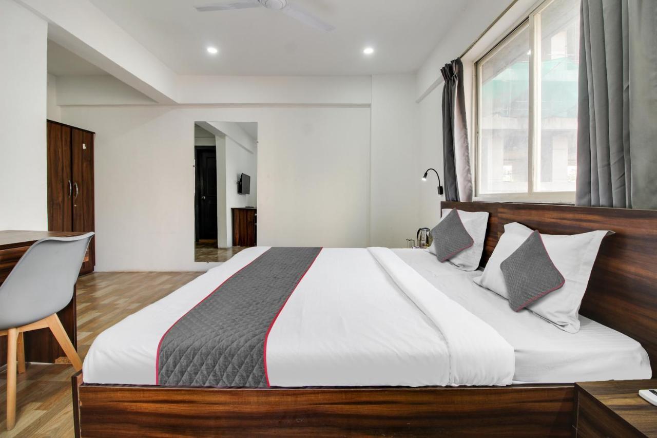 Super Oyo Townhouse 1237 Balewadi Hotel Meribel Village Exterior photo