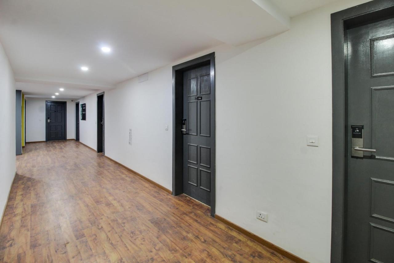 Super Oyo Townhouse 1237 Balewadi Hotel Meribel Village Exterior photo